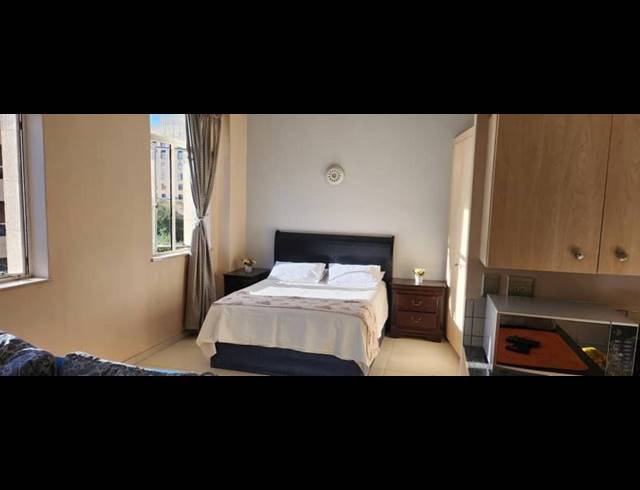 1 BEDROOM APARTMENT FOR SALE IN MARSHALLTOWN